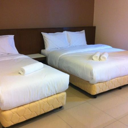 Langkawi Uptown Hotel Куа Екстериор снимка