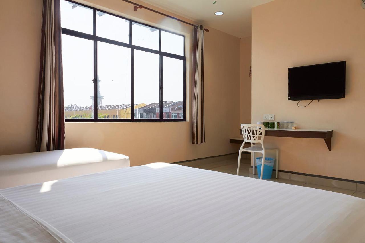 Langkawi Uptown Hotel Куа Екстериор снимка